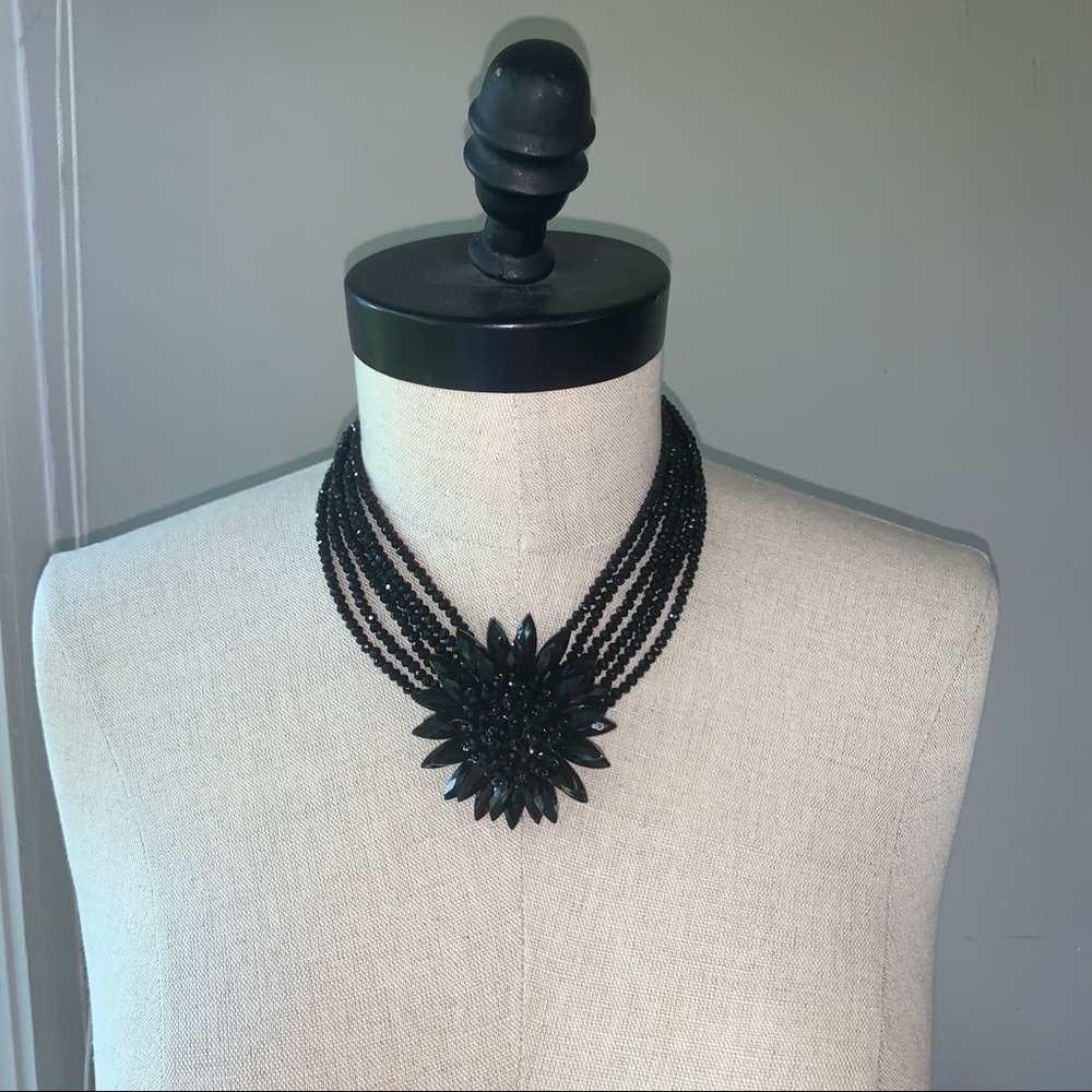 Vintage Starburst Flower Beaded Necklace